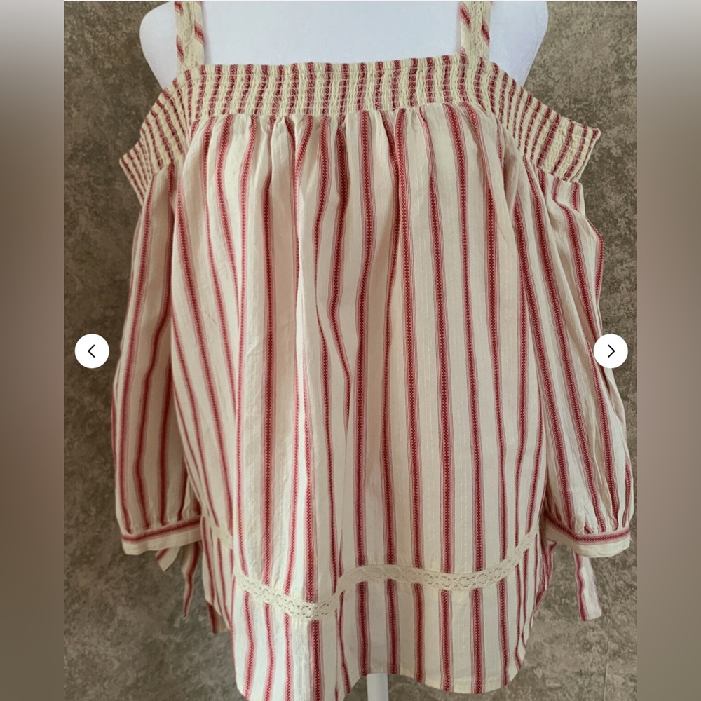LC Lauren Conrad Peasant Blouse Off Shoulder Red And Cream Boho Party Size Large